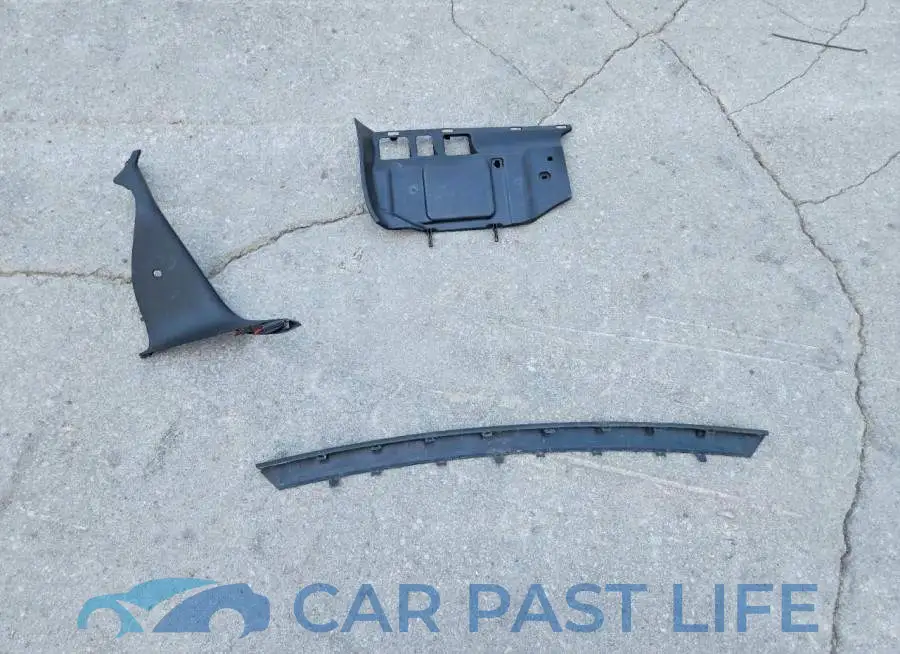 4T1G11AK7LU370985# 12