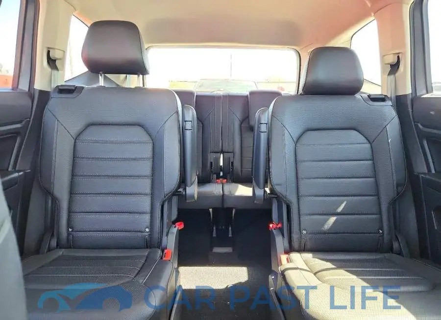 1V2NR2CA2JC550505# 10