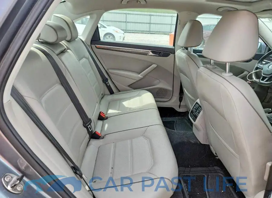 1VWBT7A38HC025673# 10