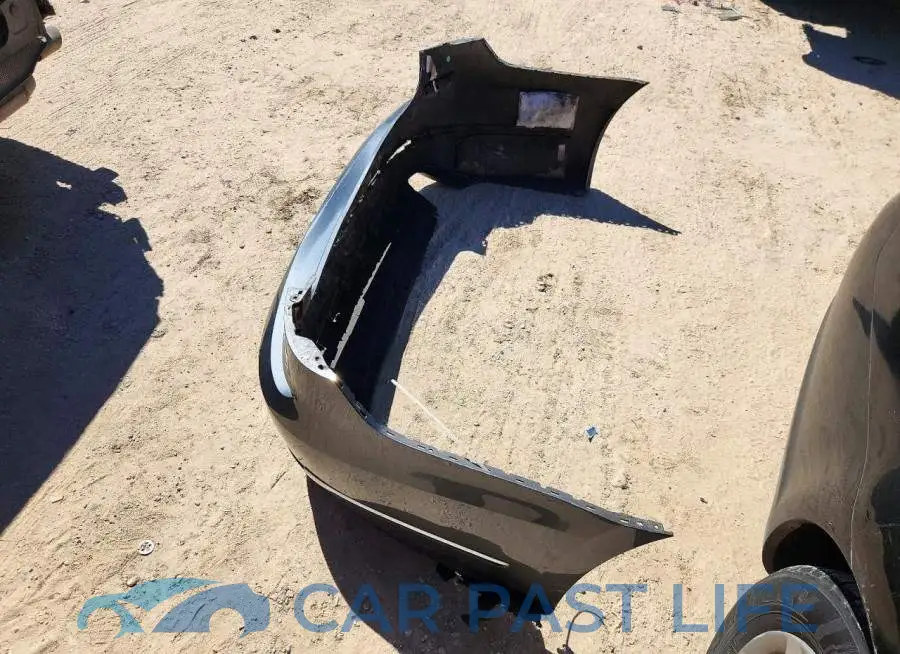 1VWDT7A33HC063238# 12