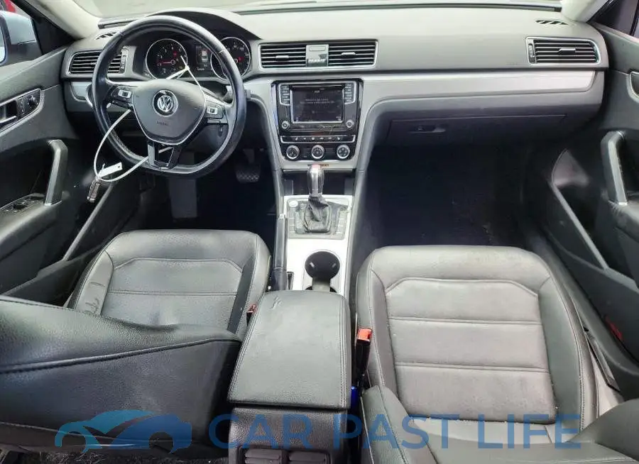 1VWLA7A38KC009751# 8