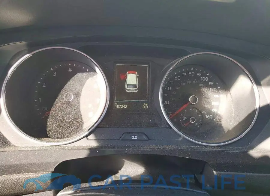 3VV1B7AX1KM039393# 9