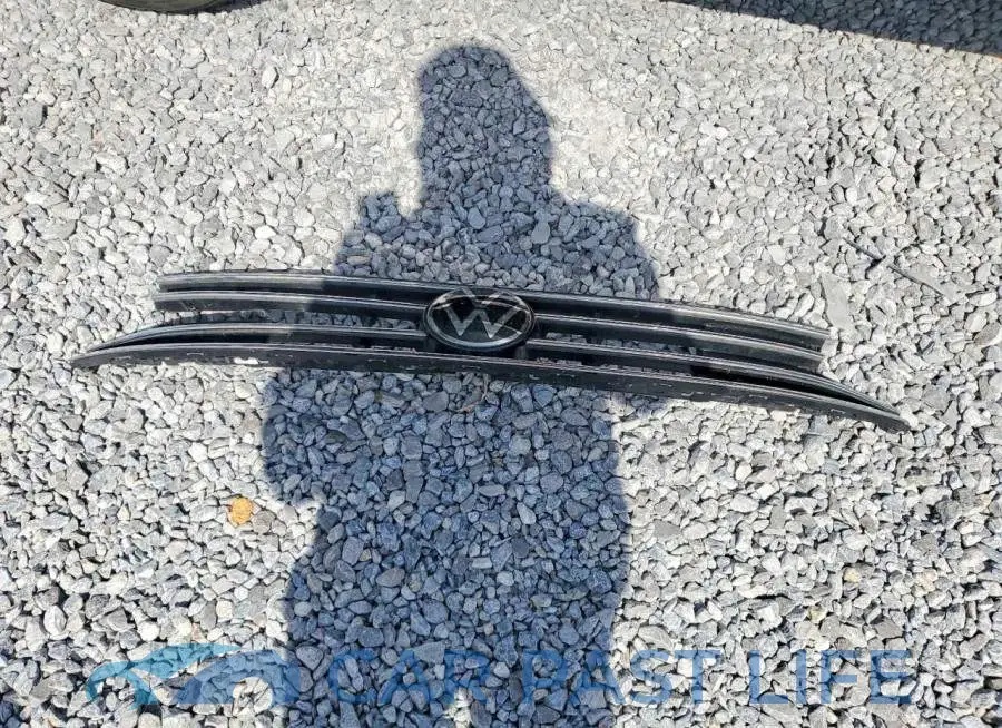 3VVRB7AX3RM232318# 13
