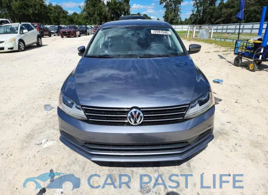 3VW2B7AJ0HM217718# 5