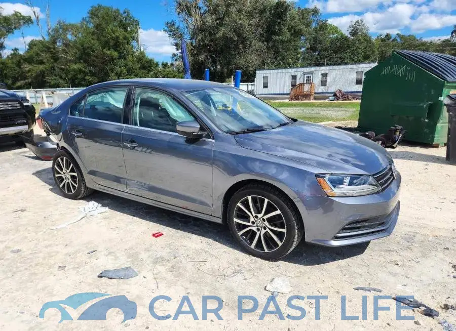3VW2B7AJ0HM217718# 4