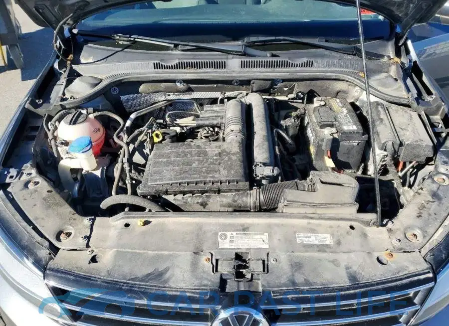 3VW2B7AJ4HM206611# 11
