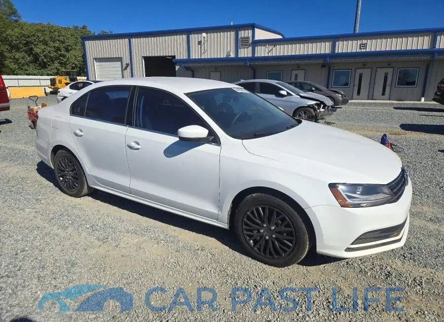 3VW2B7AJ5HM415050# 4
