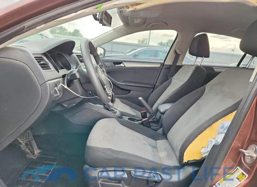 3VW2B7AJ6HM409130# 7