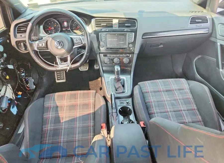 3VW4T7AU0HM063589# 8