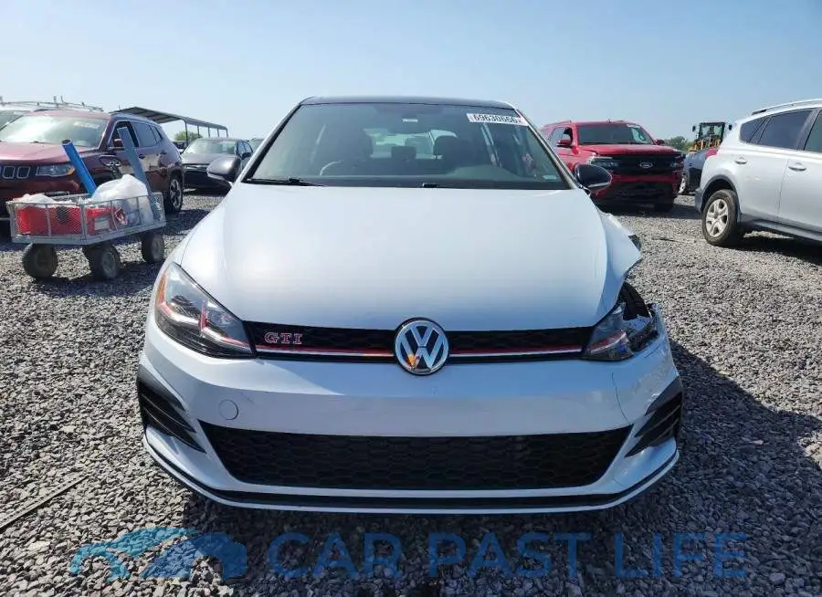 3VW5T7AU1MM007109# 5