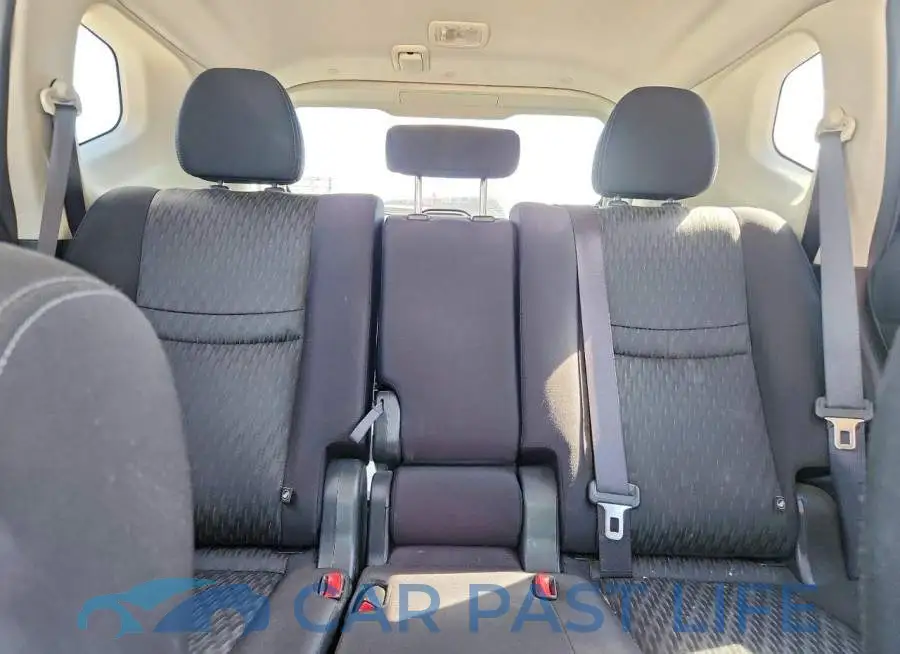 JN8AT2MT4LW017255# 10