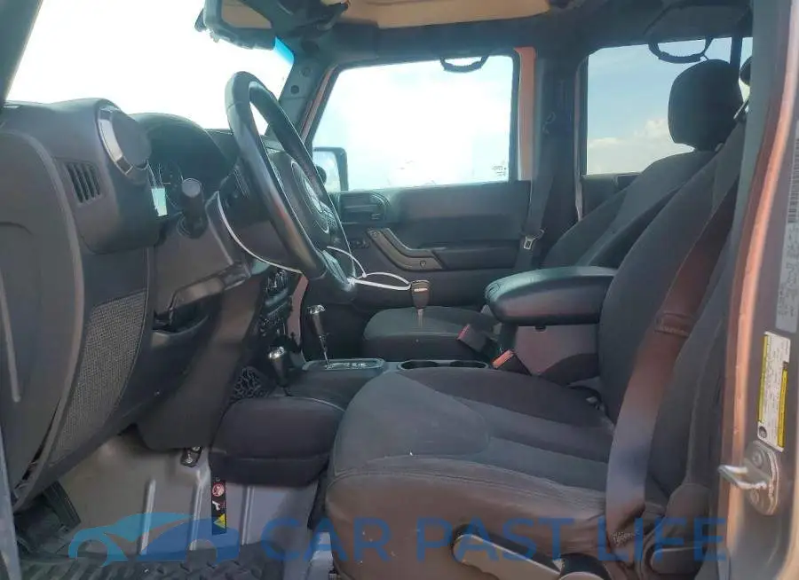1C4BJWDG9HL542174# 7