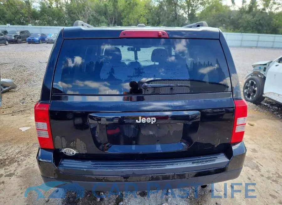 1C4NJPBB0HD103823# 6