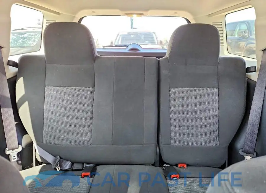 1C4NJPBB0HD103823# 10