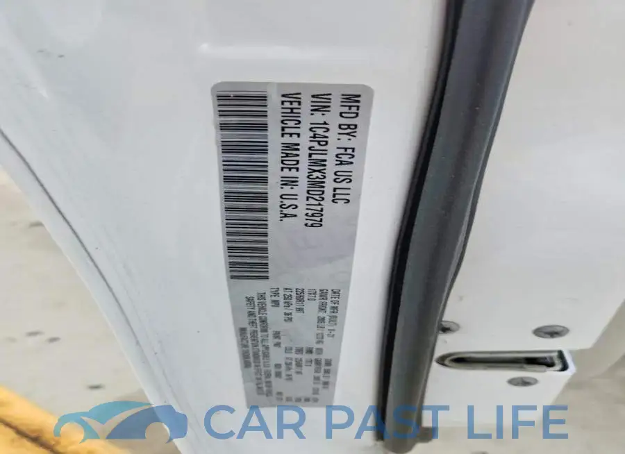 1C4PJLMX3MD217979# 13