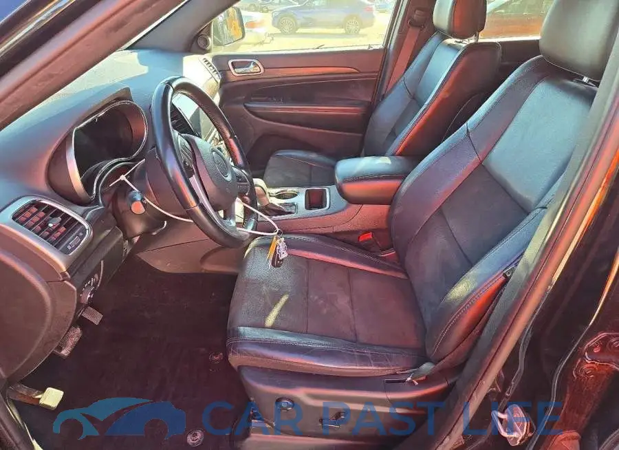 1C4RJEAG6MC812985# 7
