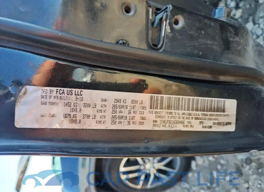 1C4RJFBG1HC624806# 13