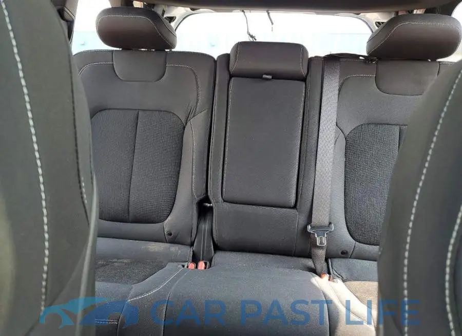 1C4RJHAG6RC156506# 10