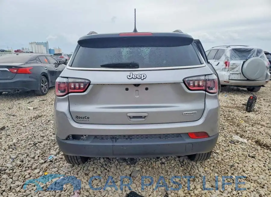 3C4NJCBB9JT461964# 6