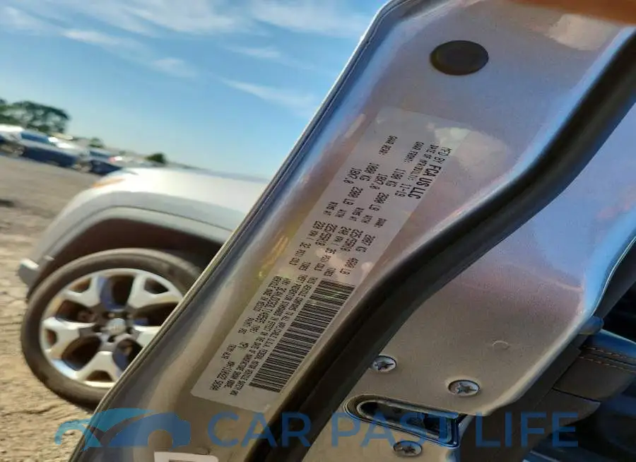 3C4NJDCB3LT149565# 13