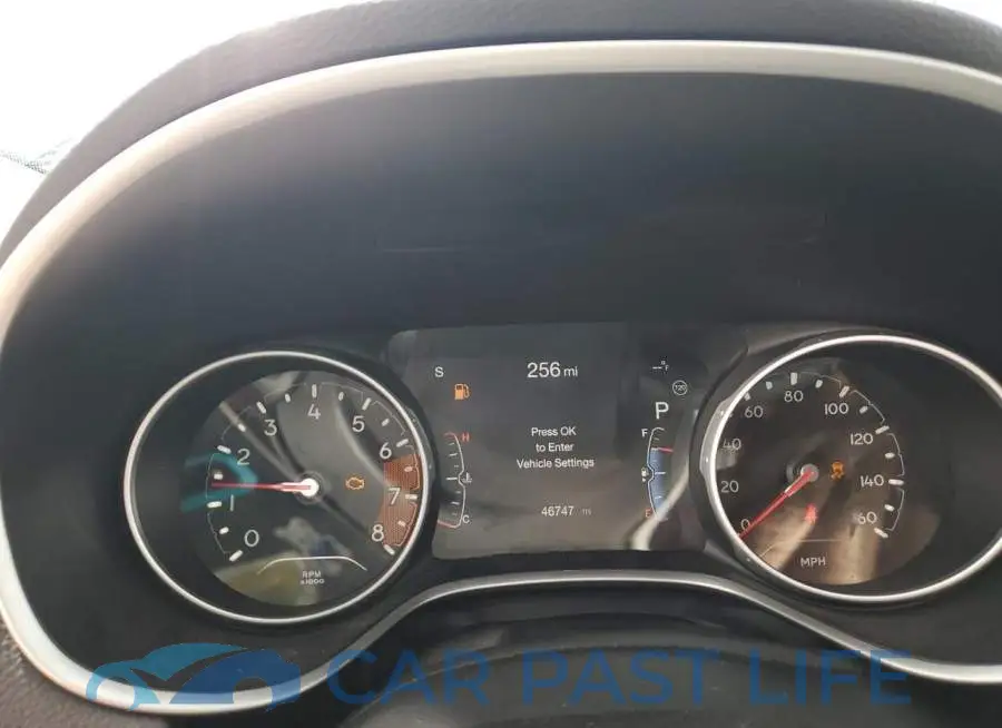 3C4NJDCB5JT178935# 9