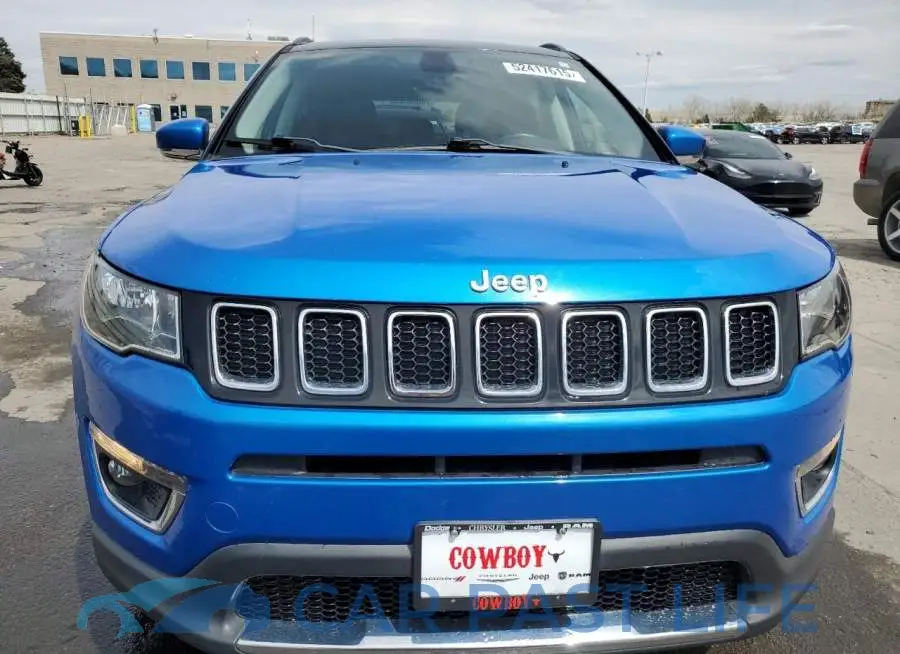 3C4NJDCB5JT178935# 5