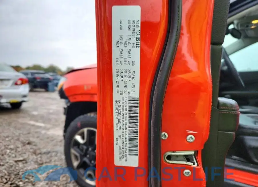 3C4NJDDB5JT168615# 13