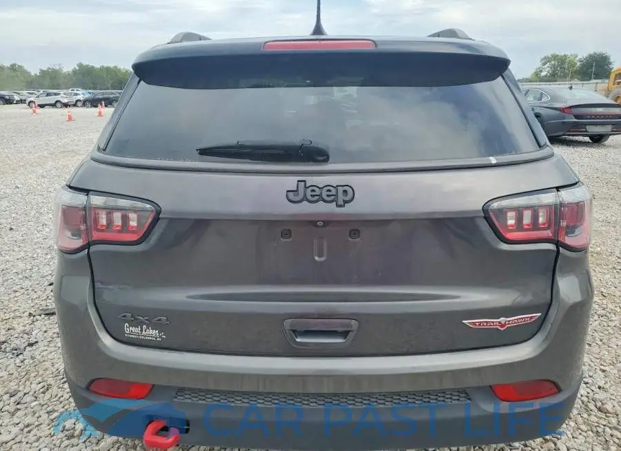 3C4NJDDB6JT441559# 6