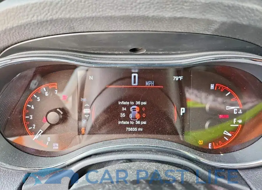 1C4RDJAG8HC824075# 9