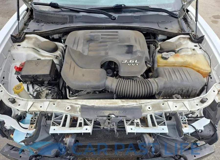 2C3CDXBG8HH660397# 11
