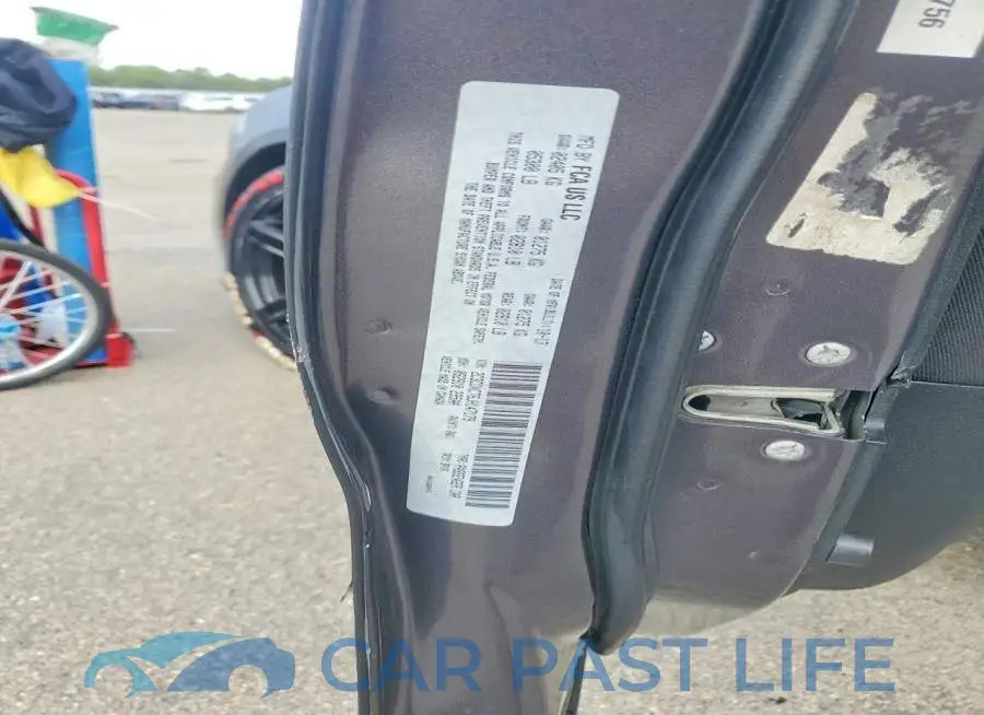 2C3CDXCT6JH147179# 12