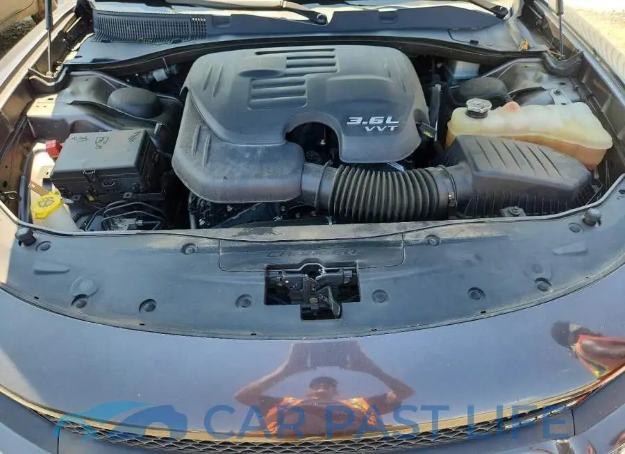 2C3CDXHG4NH169733# 11