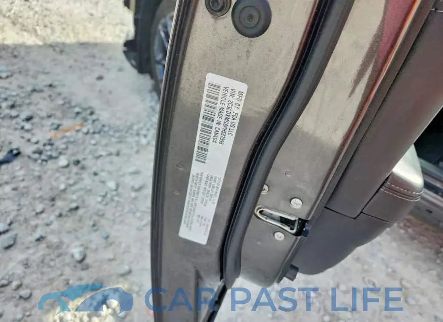 2C3CDXMG8PH537355# 12