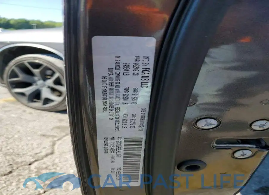 2C3CDZAG8LH113569# 12