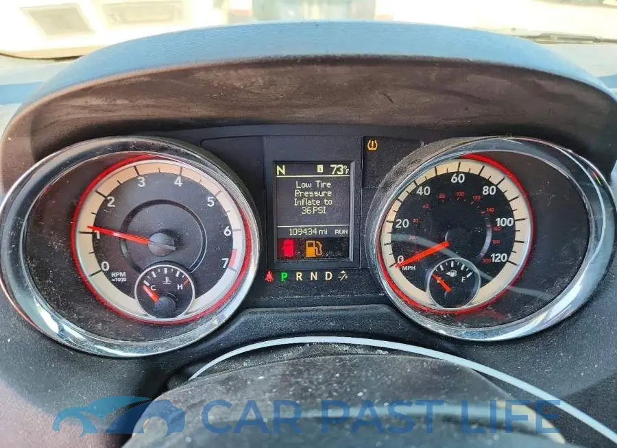 2C4RDGCGXJR175943# 9