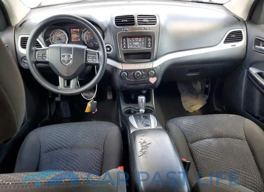 3C4PDCAB2LT275588# 8