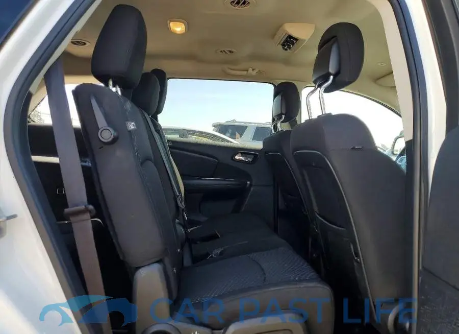 3C4PDCAB3LT262557# 11