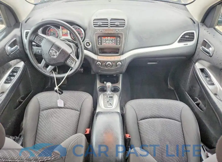 3C4PDCAB5HT695708# 8