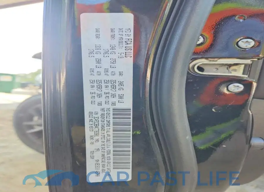 3C4PDCBB4KT783901# 13