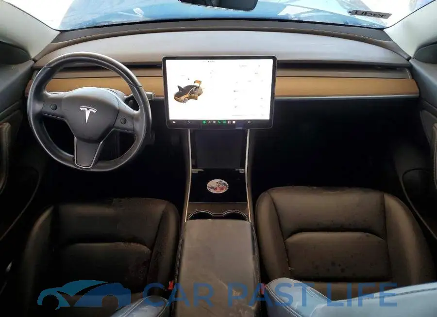 5YJ3E1EB1KF389220# 8