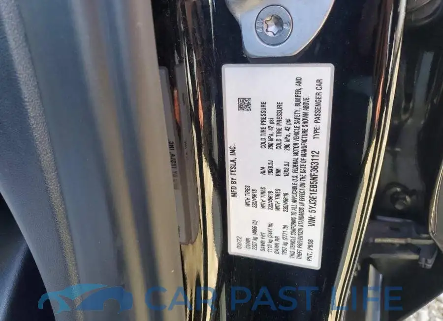 5YJ3E1EB5NF363112# 13