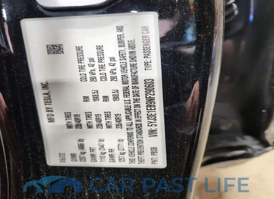 5YJ3E1EB9NF290603# 12