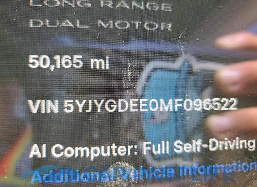 5YJYGDEE0MF096522# 9