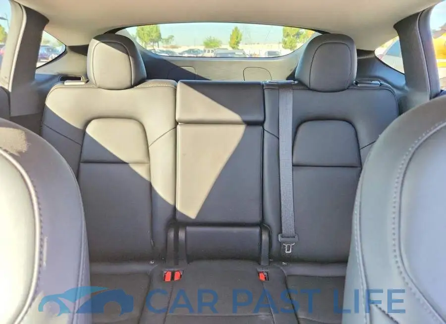 7SAYGDED8SF304637# 10