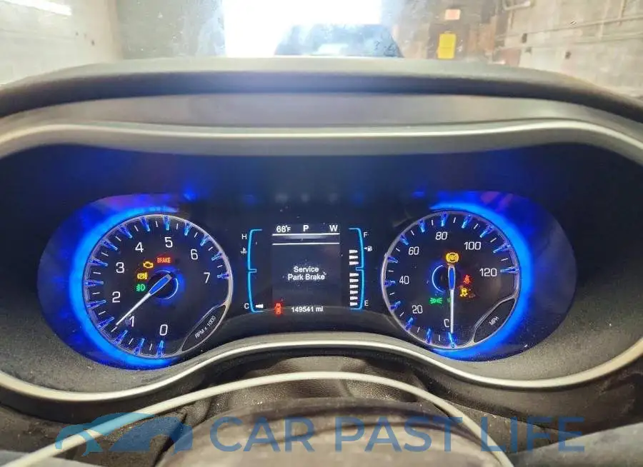2C4RC1BG4HR610368# 9