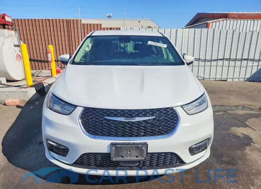 2C4RC1BG4PR510866# 5