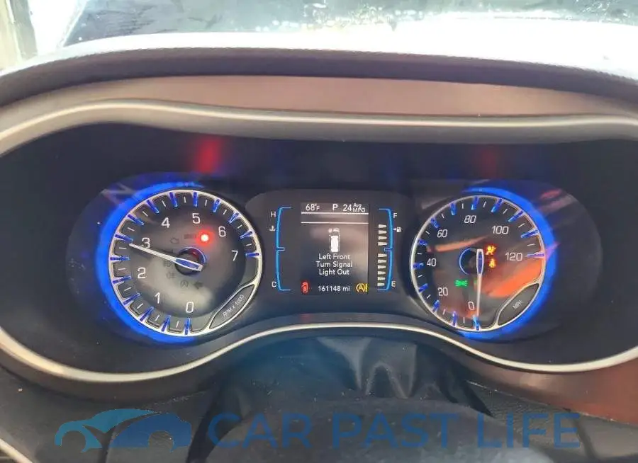 2C4RC1DG8HR758925# 9