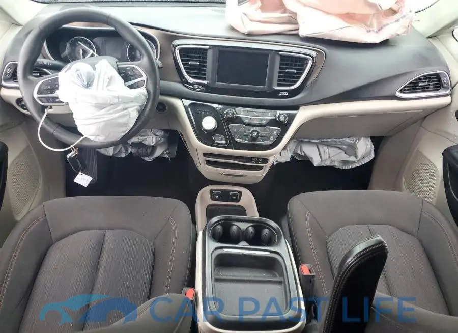 2C4RC1FG9JR294062# 8