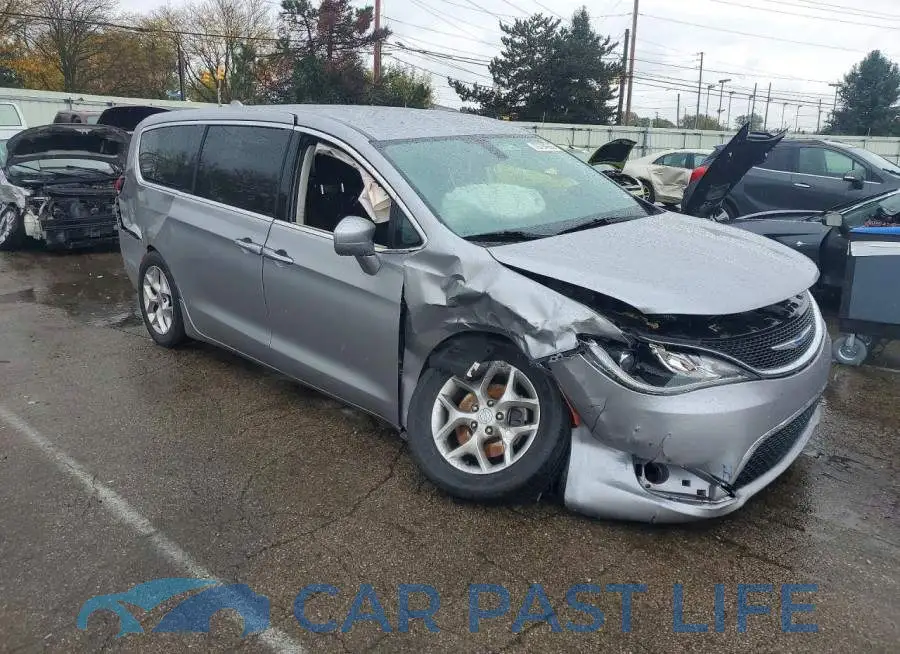 2C4RC1FG9JR294062# 4