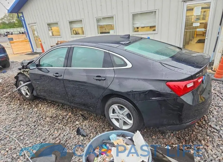 1G1ZB5ST8RF143772# 2